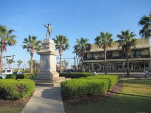 statue-to-juan-ponce